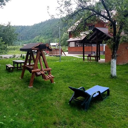 Livada Amely Hotel Gales Екстериор снимка