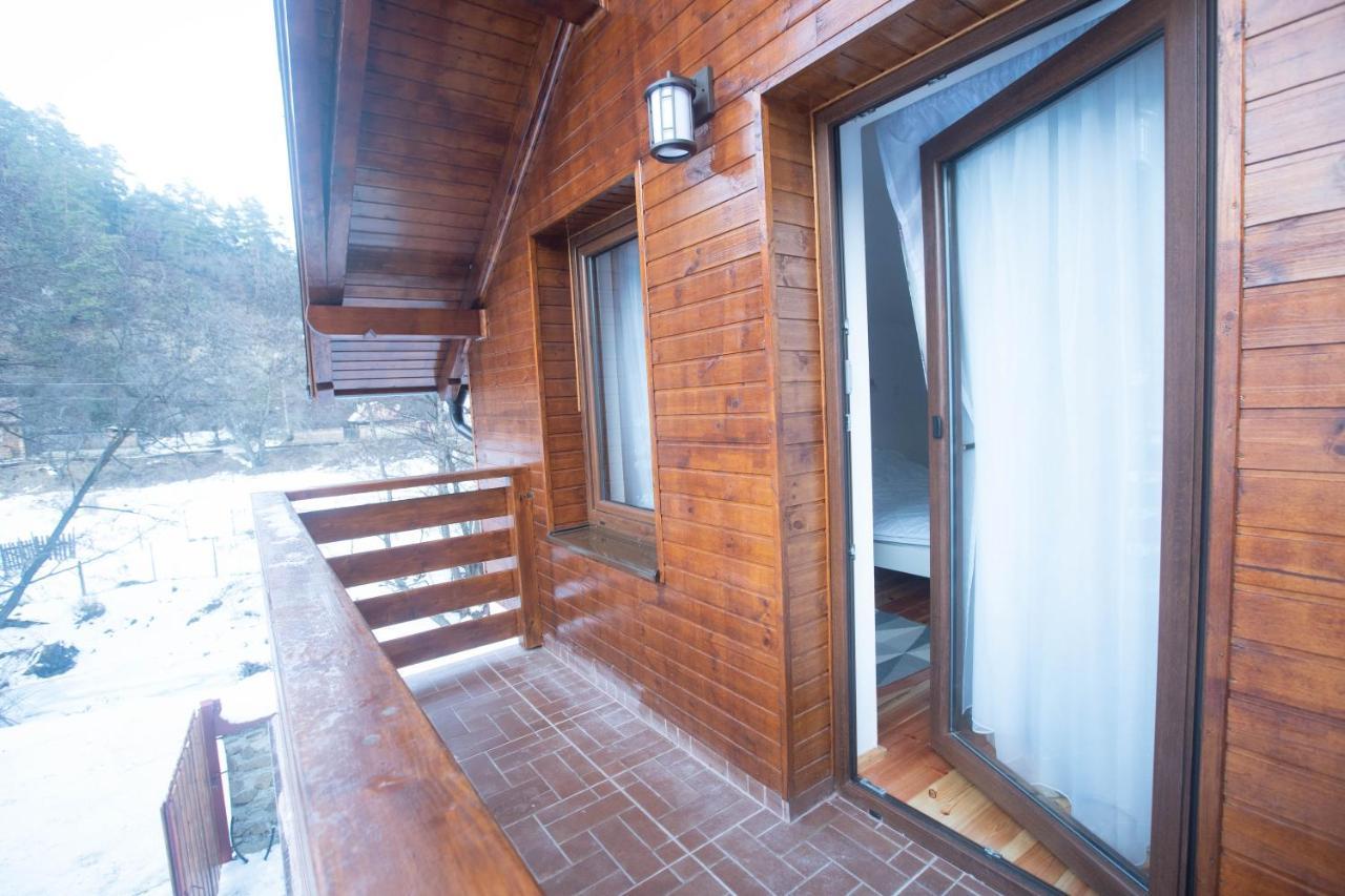 Livada Amely Hotel Gales Екстериор снимка