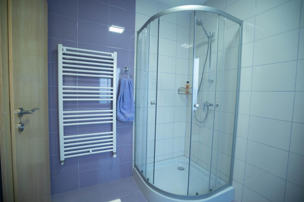 Livada Amely Hotel Gales Екстериор снимка