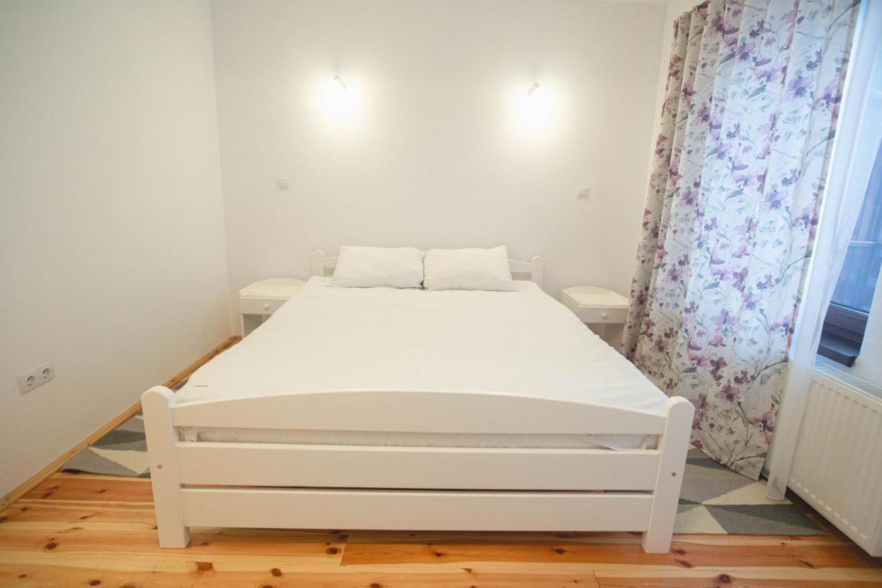 Livada Amely Hotel Gales Екстериор снимка