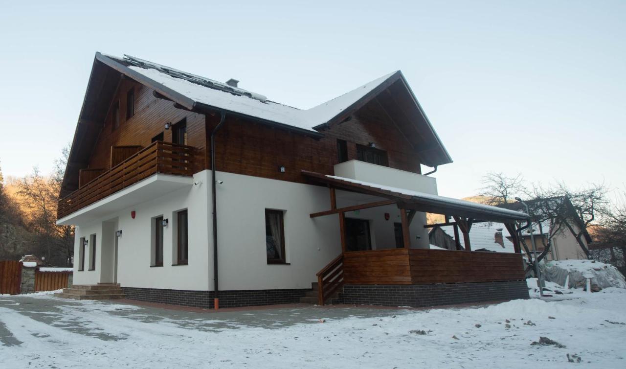 Livada Amely Hotel Gales Екстериор снимка
