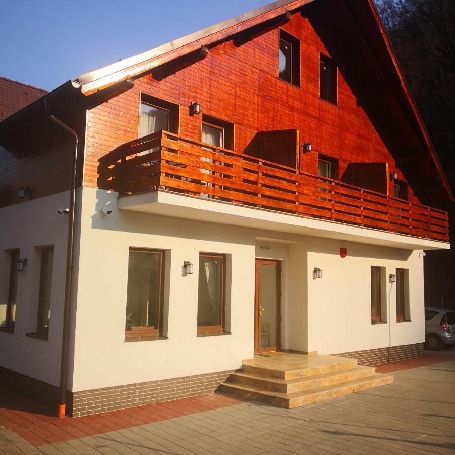 Livada Amely Hotel Gales Екстериор снимка