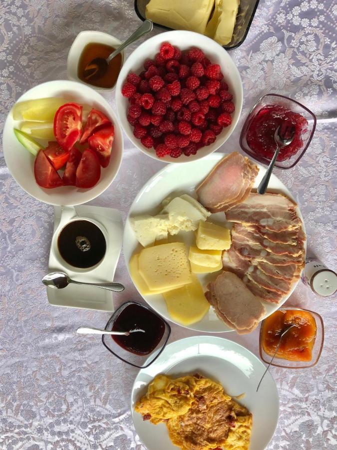 Livada Amely Hotel Gales Екстериор снимка