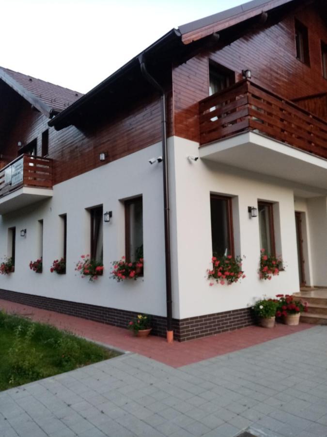 Livada Amely Hotel Gales Екстериор снимка